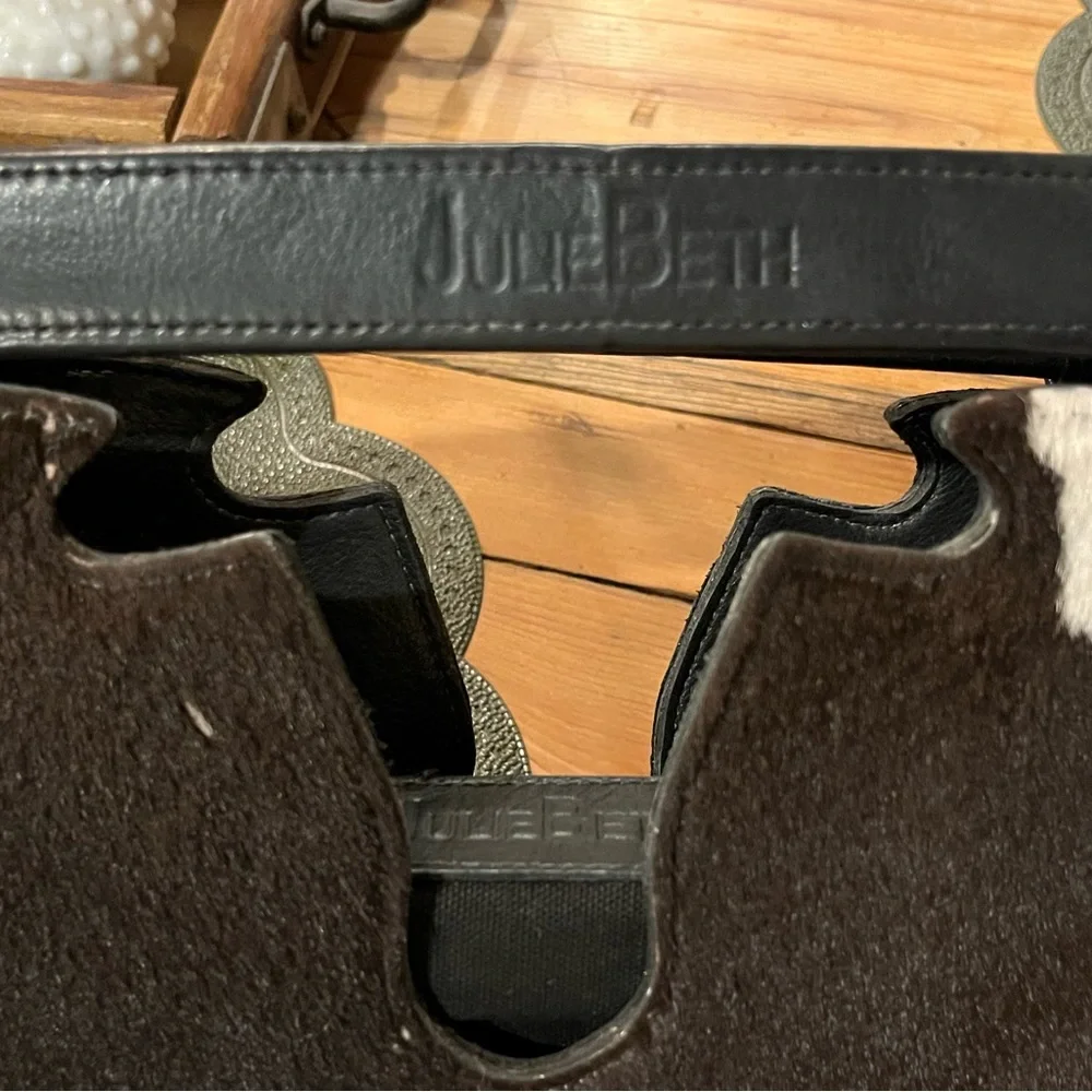 Julie Beth Longhorn Bag Black and White Cowhide - Picture 8 of 9